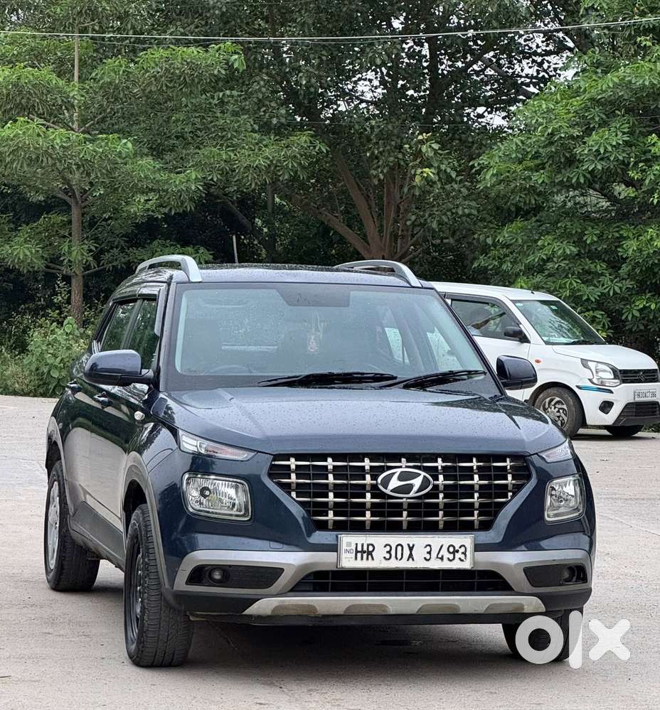 Hyundai Venue 1.2 S (o), 2021, Petrol