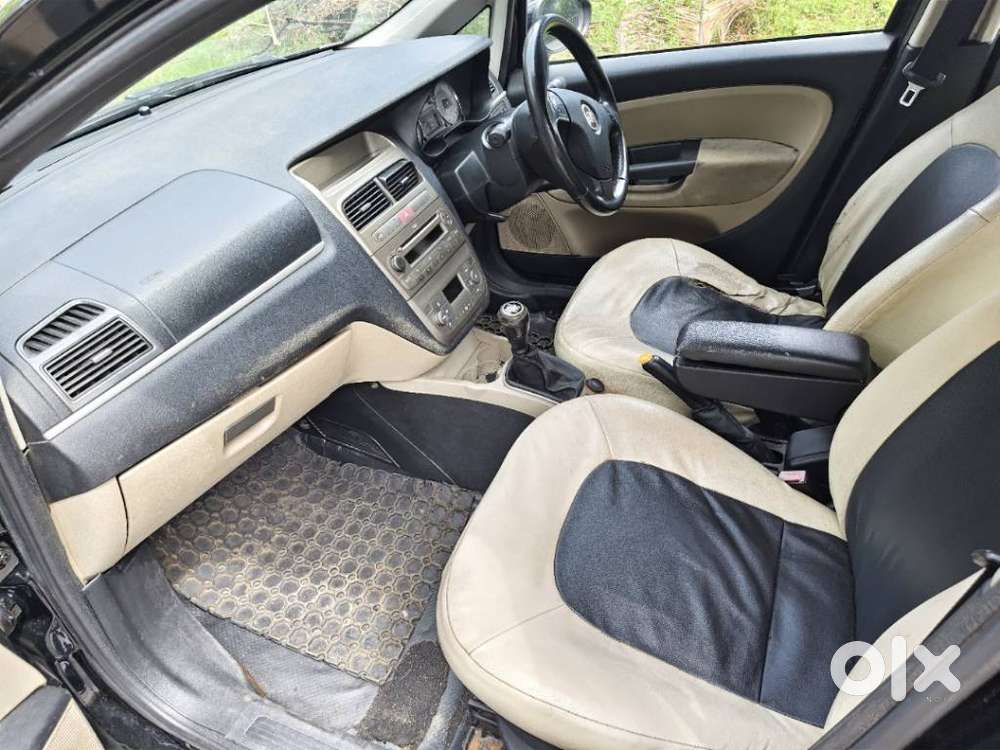 Fiat Linea Emotion Pack (diesel), 2011