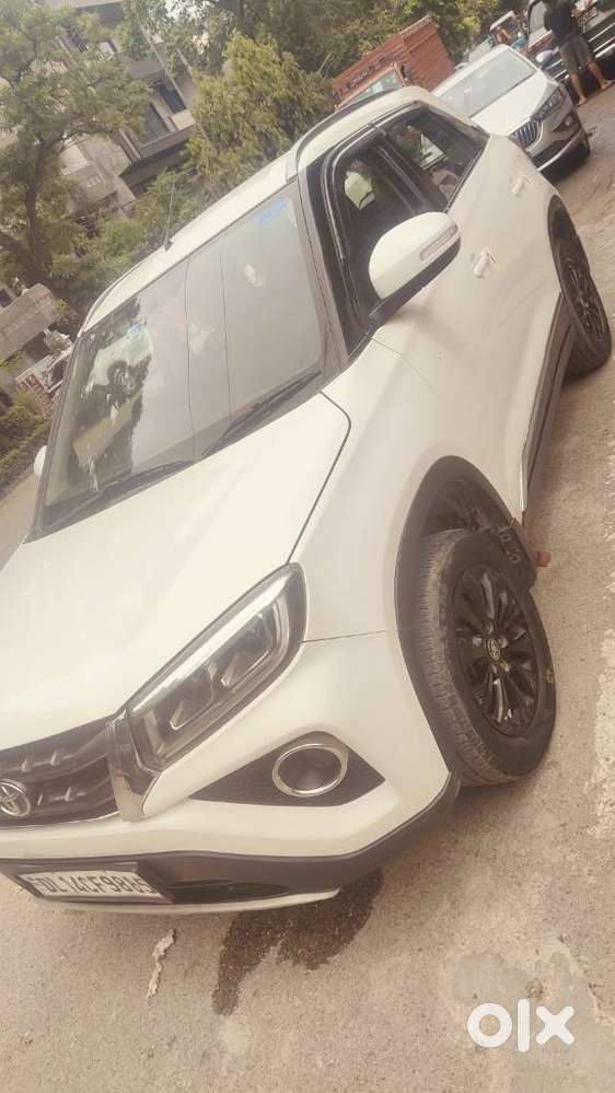 Toyota Urban Cruiser 1.5 High Grade Mt, 2022, Petrol