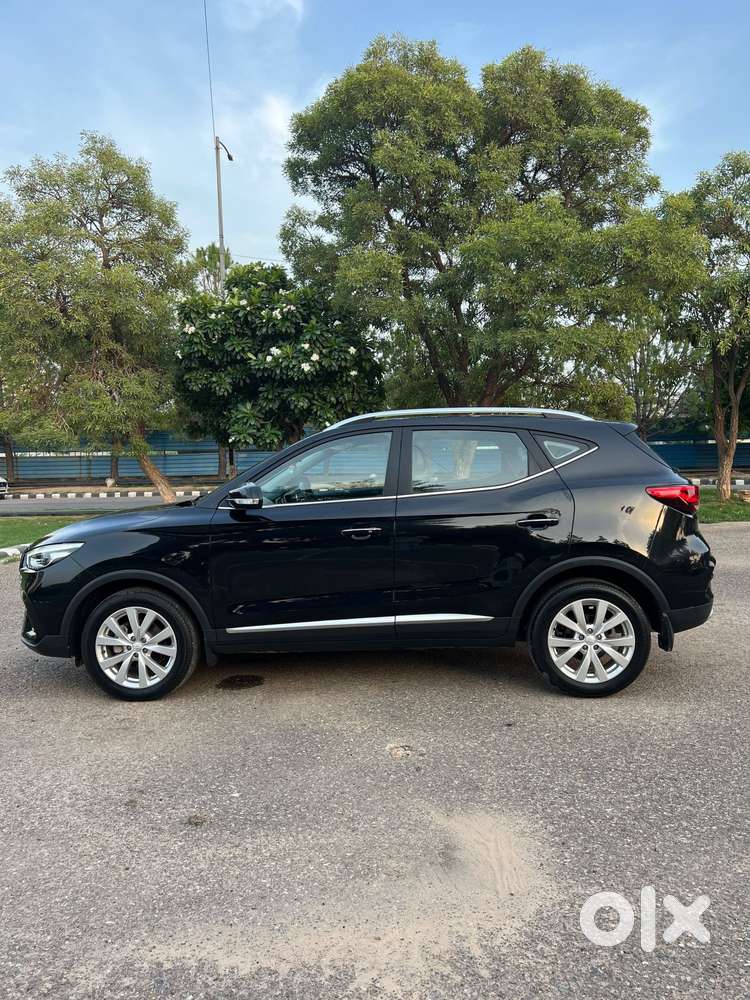Mg Astor Shine 1.5 Mt (ivory), 2025, Petrol