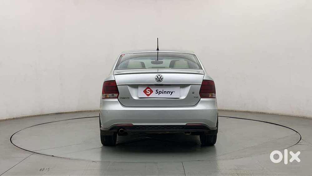 Volkswagen Vento 1.6 Highline, 2020, Petrol