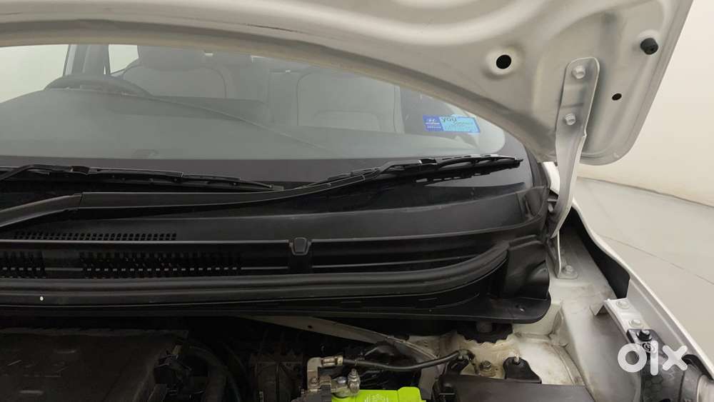 Hyundai Aura [2023-ongoing] 1.2 S Petrol Manual, 2022, Petrol