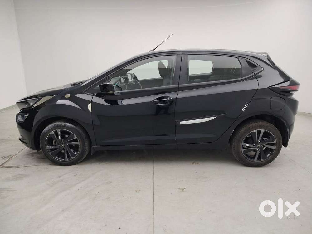 Tata Altroz Xza Plus (s) Dark Edition, 2023, Petrol
