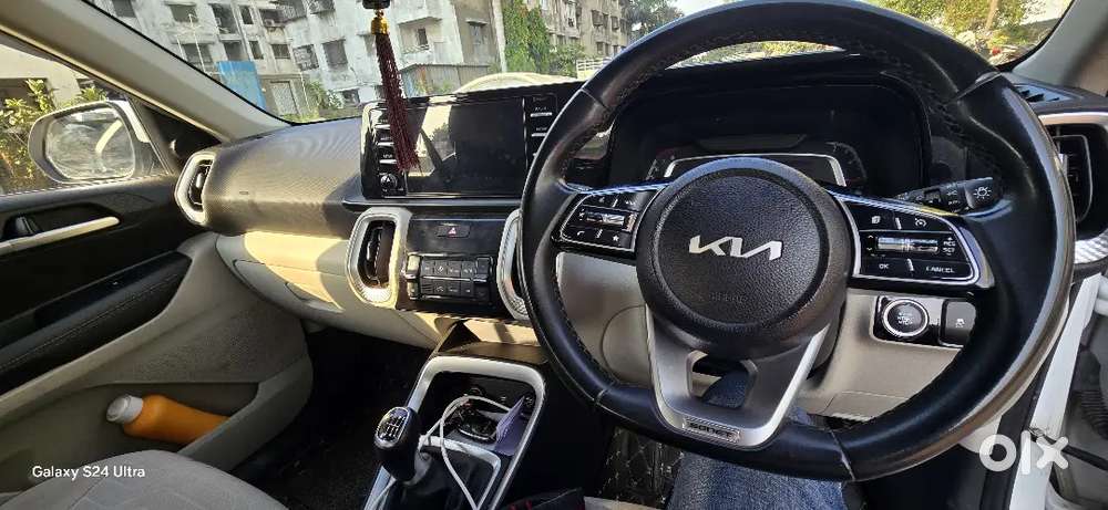 Kia Sonet 2022 Petrol 52000 Km Driven