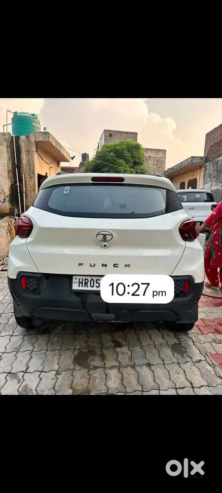 Tata Punch 1.2p  Mt Sunroof 2024