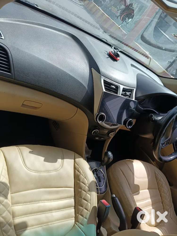 Hyundai Verna 2016