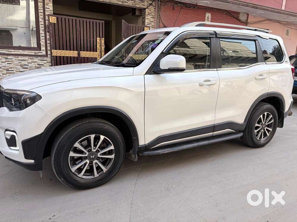 Mahindra Scorpio-n 2.2 Z6 Diesel At 7 Str, 2024, Diesel