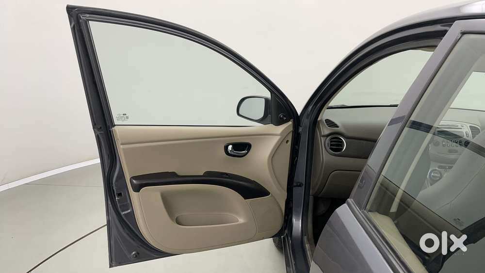 Hyundai I10 Sportz 1.1 Irde2, 2016, Petrol