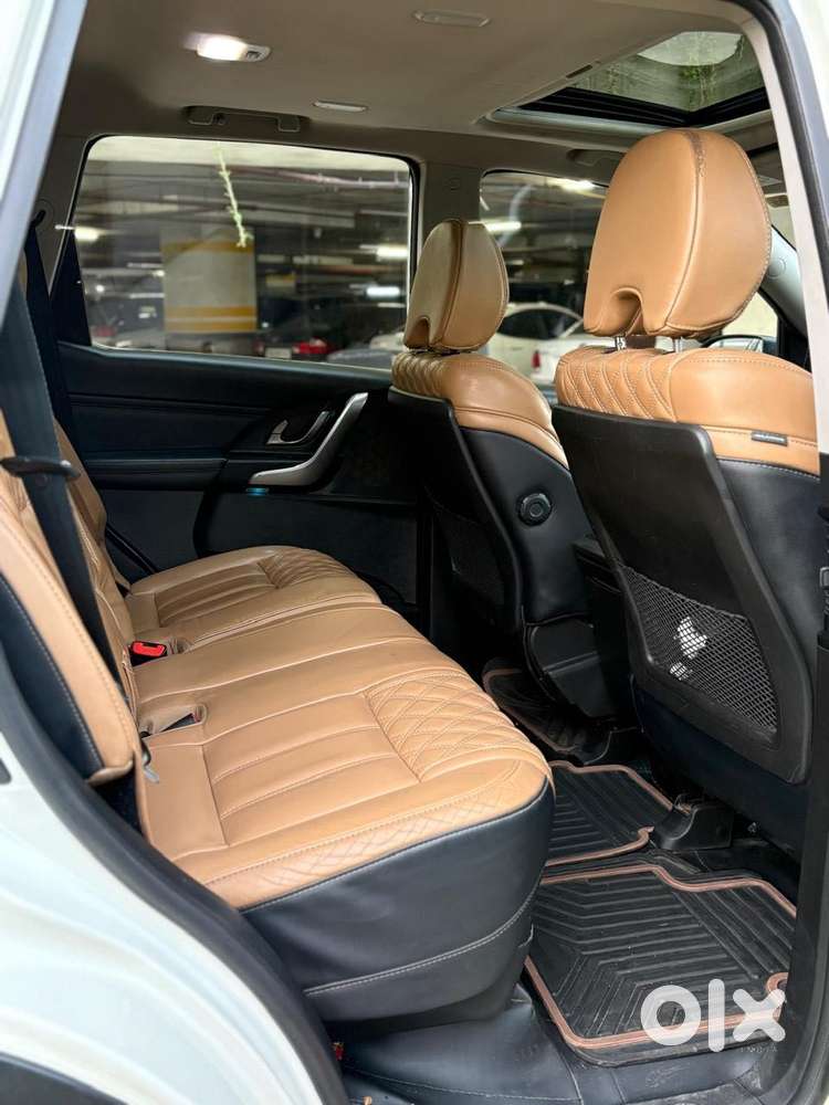 Mahindra Xuv500 W11 Option At, 2020, Diesel