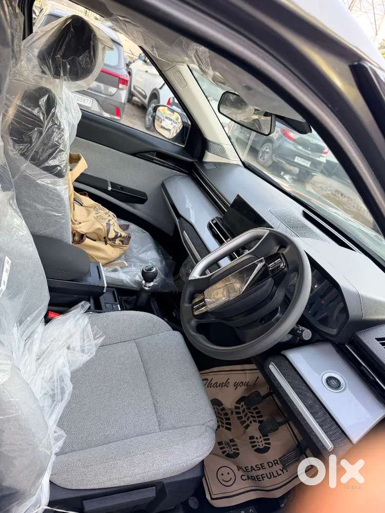 Tata Sierra Pure Plus Petrol 2026