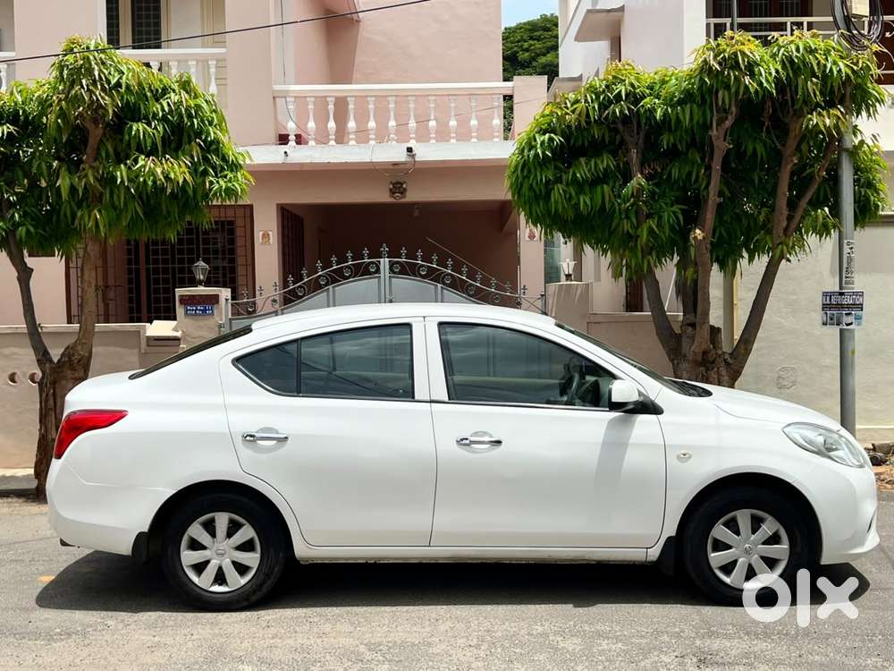 Nissan Sunny, 2012, Diesel