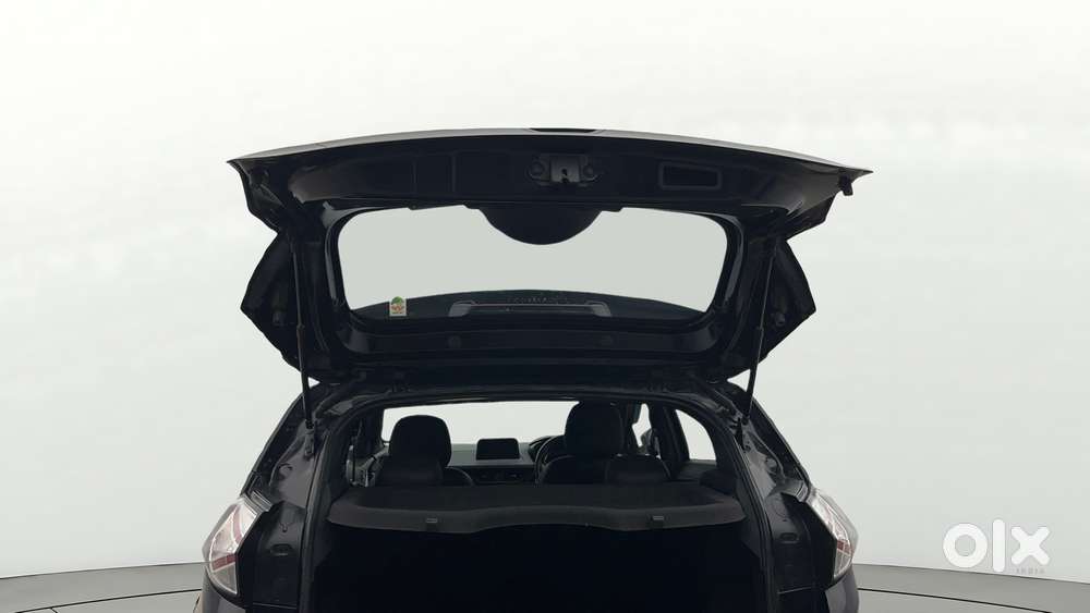 Tata Nexon 1.2 Revotron Xz Plus (l) Dark Edition, 2023, Petrol