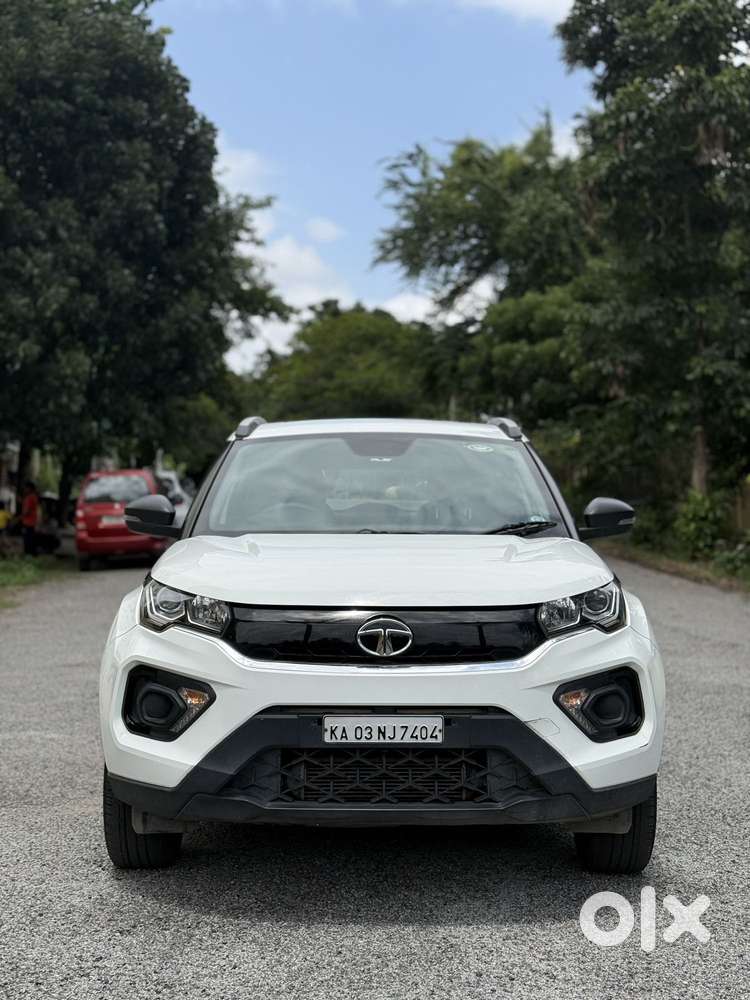 Tata Nexon 1.2 Revotron Xma Amt, 2021, Petrol
