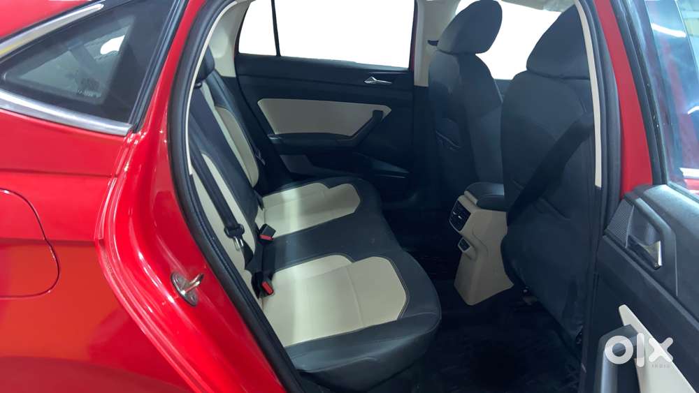 Skoda Slavia 1.0 Tsi Style At, 2022, Petrol