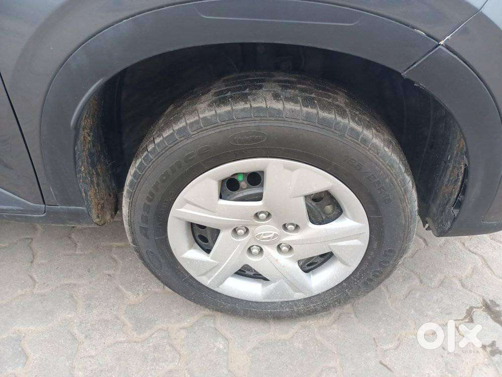 Hyundai Venue S Plus Mt 1.2 Kappa, 2022, Petrol