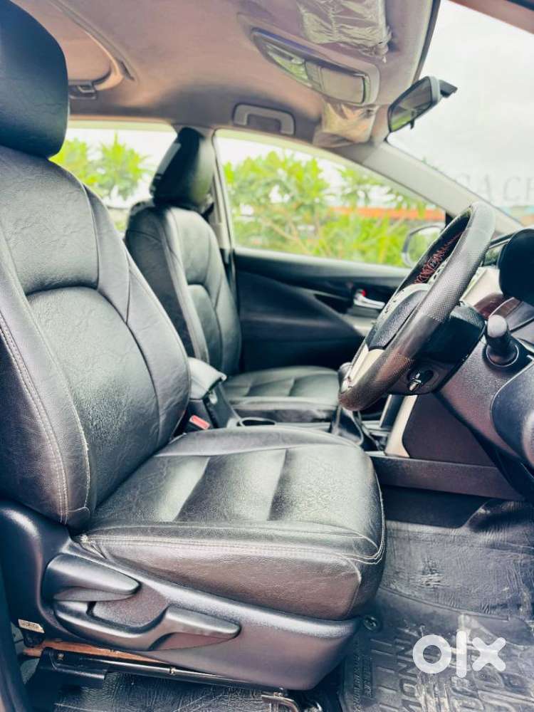 Toyota Innova Crysta 2.4 V 8 Str, 2019, Diesel