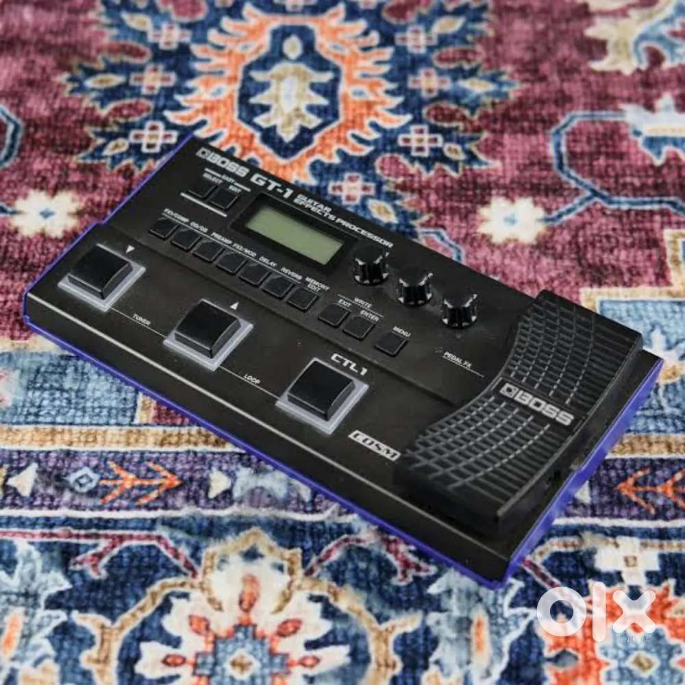 Guitar Pedal (Boss Gt-1) Electric Guitar Processor - Musical