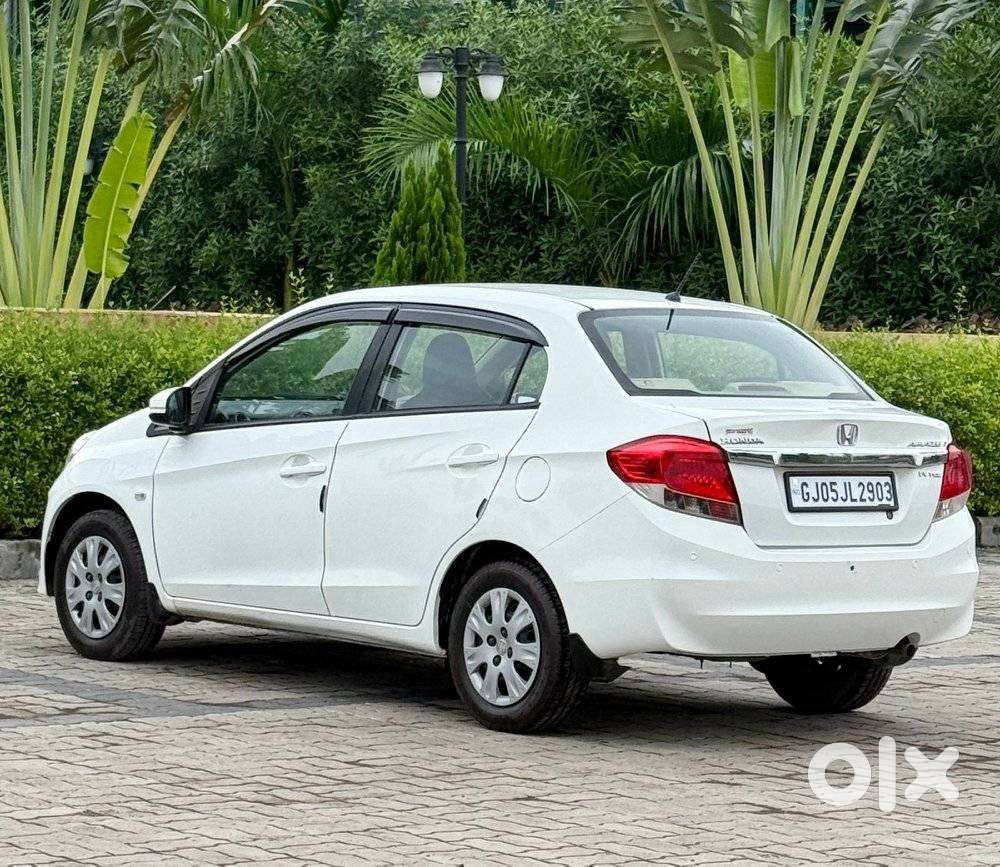 Honda Amaze S Option I-vtec, 2015, Cng & Hybrids