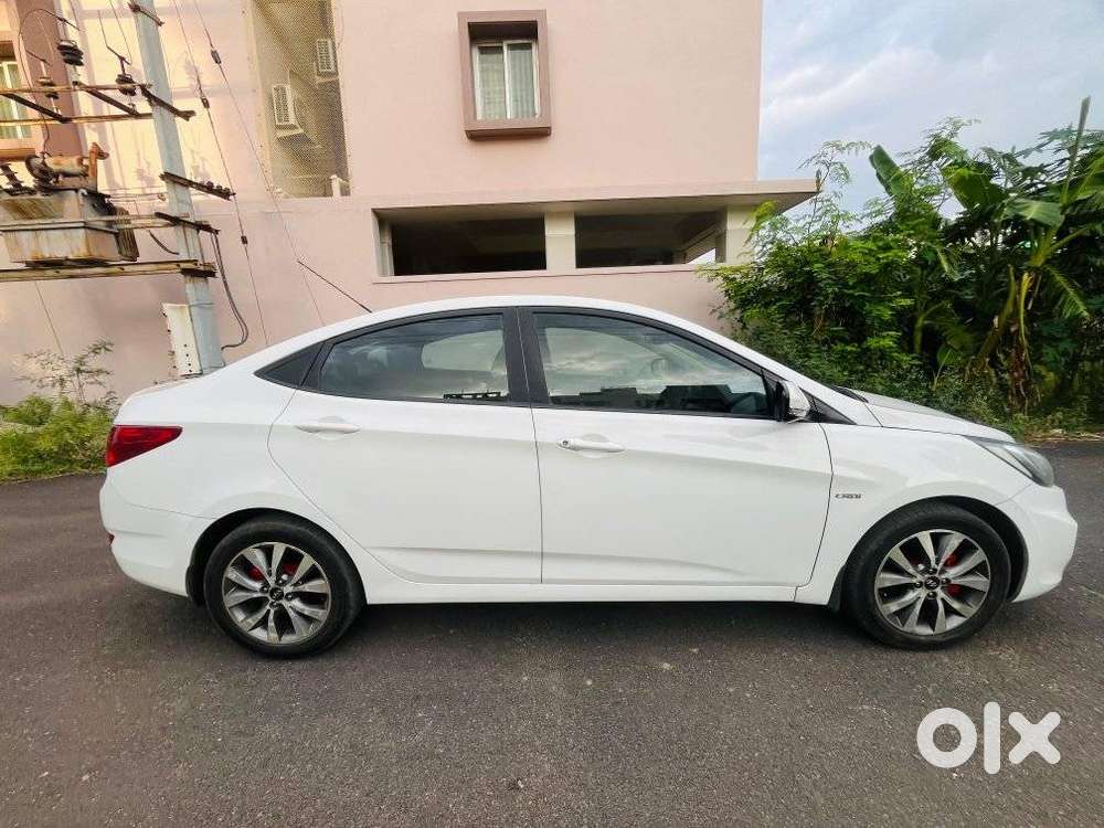 Hyundai Verna, 2015, Diesel