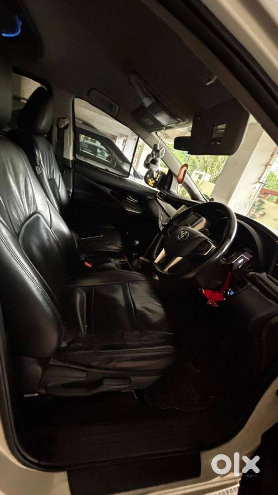 Toyota Innova Crysta 2021