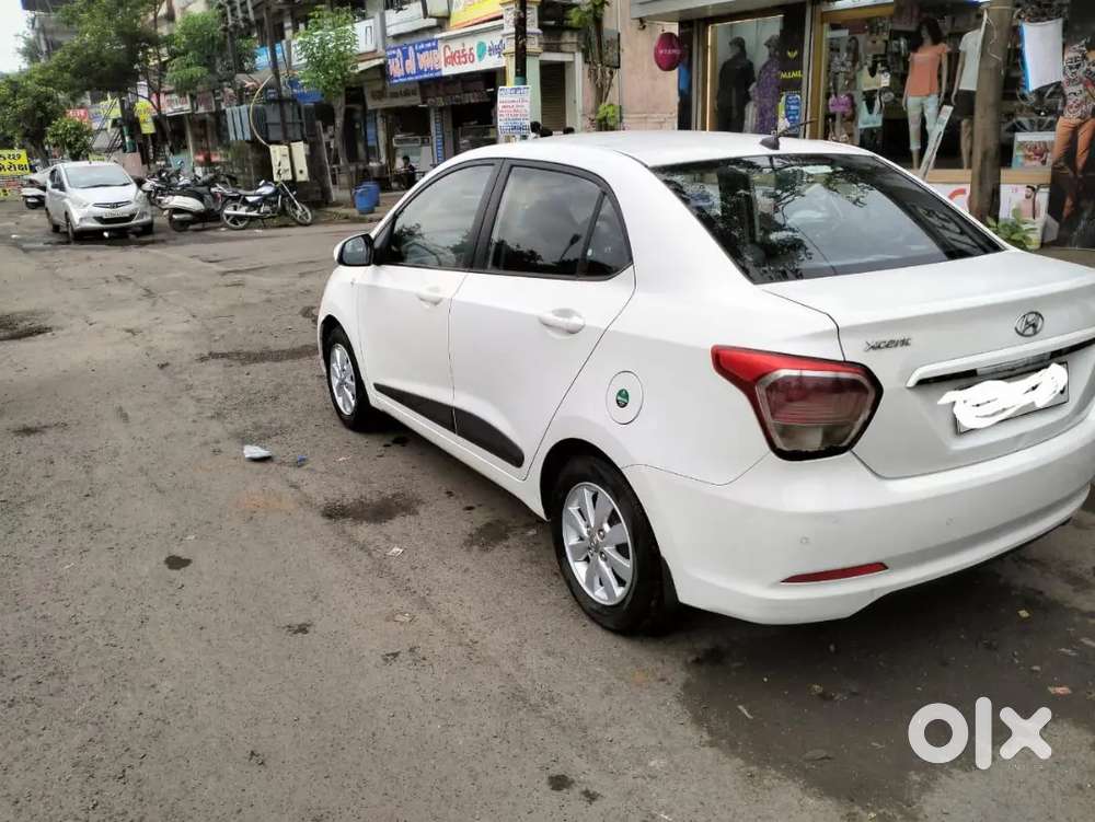 Hyundai Xcent 2016 Variant