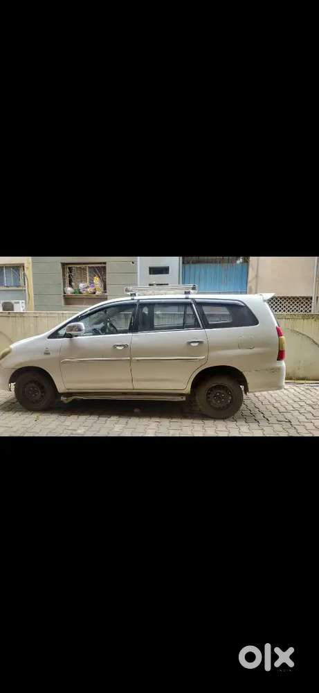 Toyota Innova 2.0 Petrol 2006