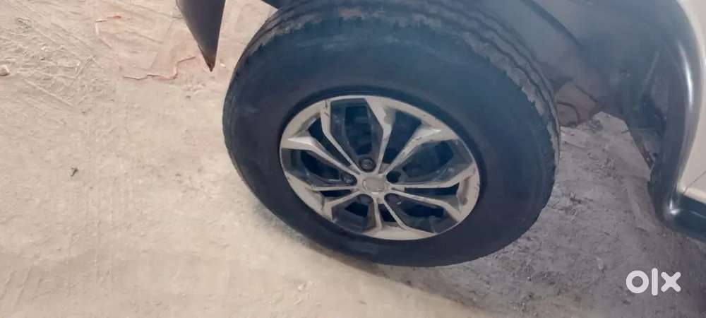 Mahindra Bolero Neo Plus 2015 Diesel 10060 Km Driven