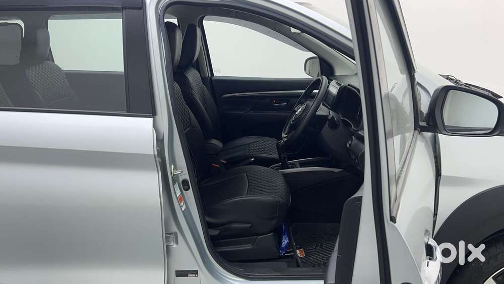 Maruti Suzuki Xl6 1.5 Zeta Mt, 2025, Petrol