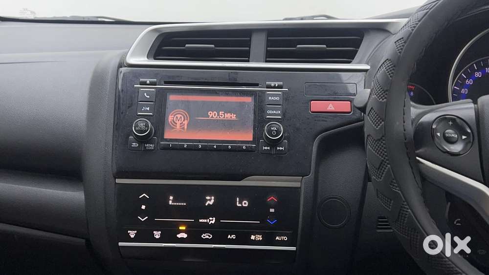 Honda Jazz [2020-2023] 1.2 V I-vtec Mt, 2015, Petrol