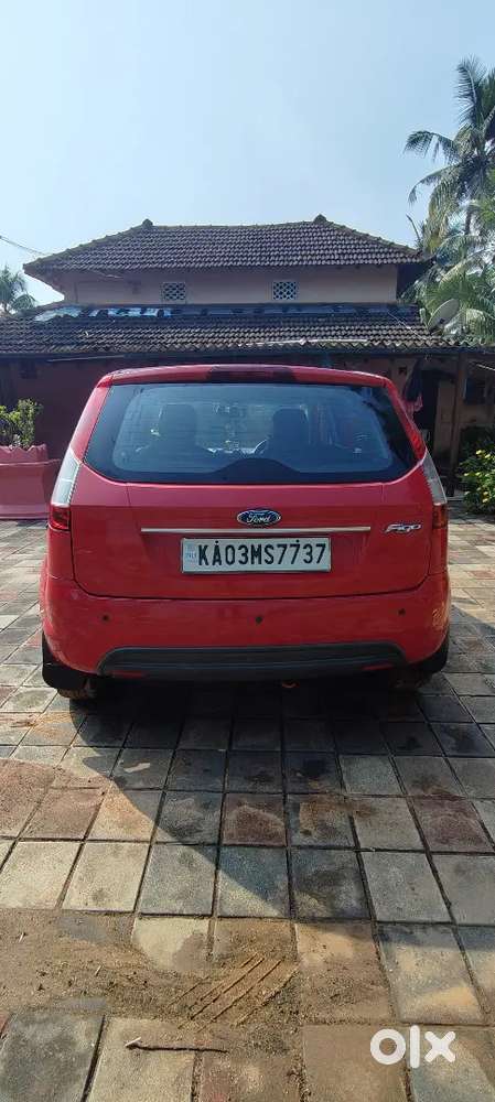 Ford Figo Petrol 2013 Car