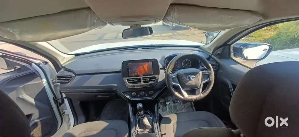 Tata Harrier 2023 Diesel 100000 Km Driven