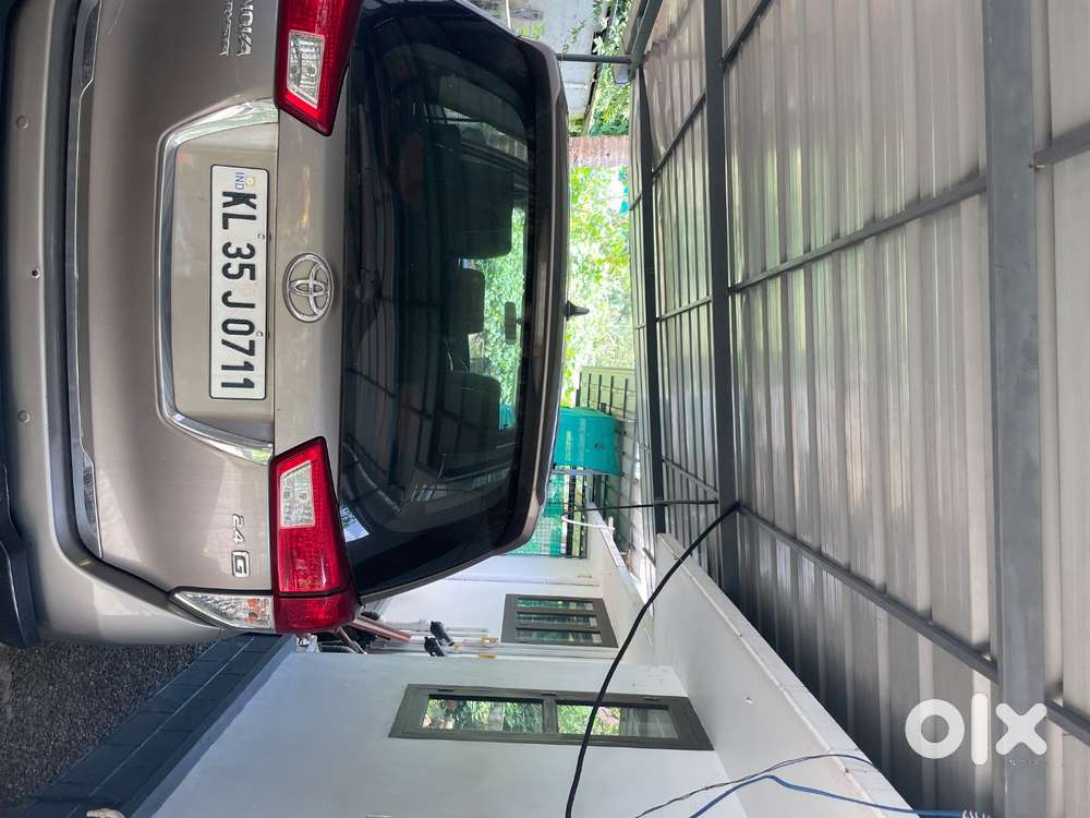 Innova Crysta Perfect Condition