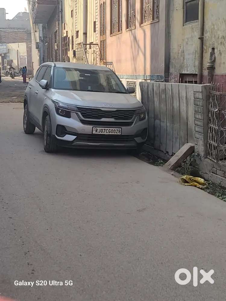 Kia Seltos 2023 Petrol Well Maintained
