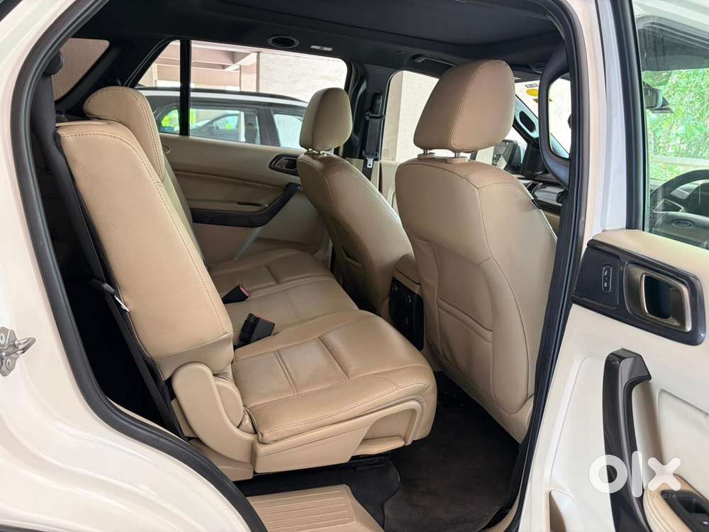Ford Endeavour Titanium 4x4 2017