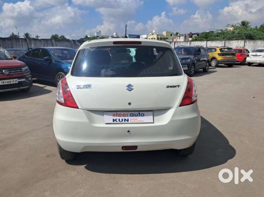 Maruti Suzuki Swift Vxi, 2017, Petrol