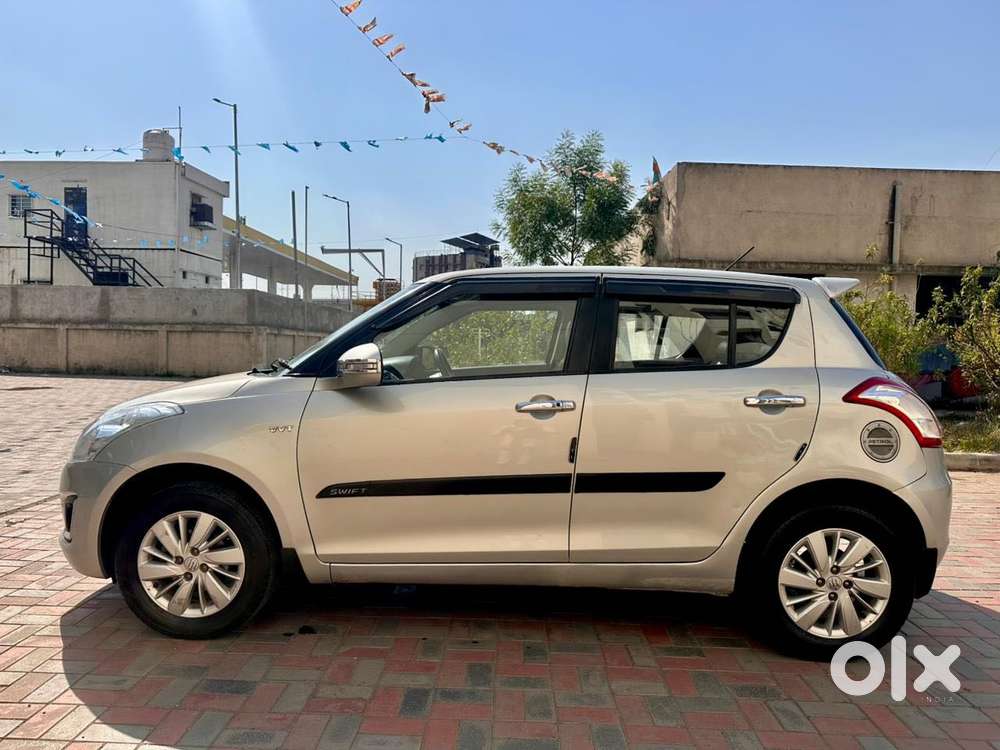 Maruti Suzuki Swift 2018 Zxi Plus, 2017, Petrol