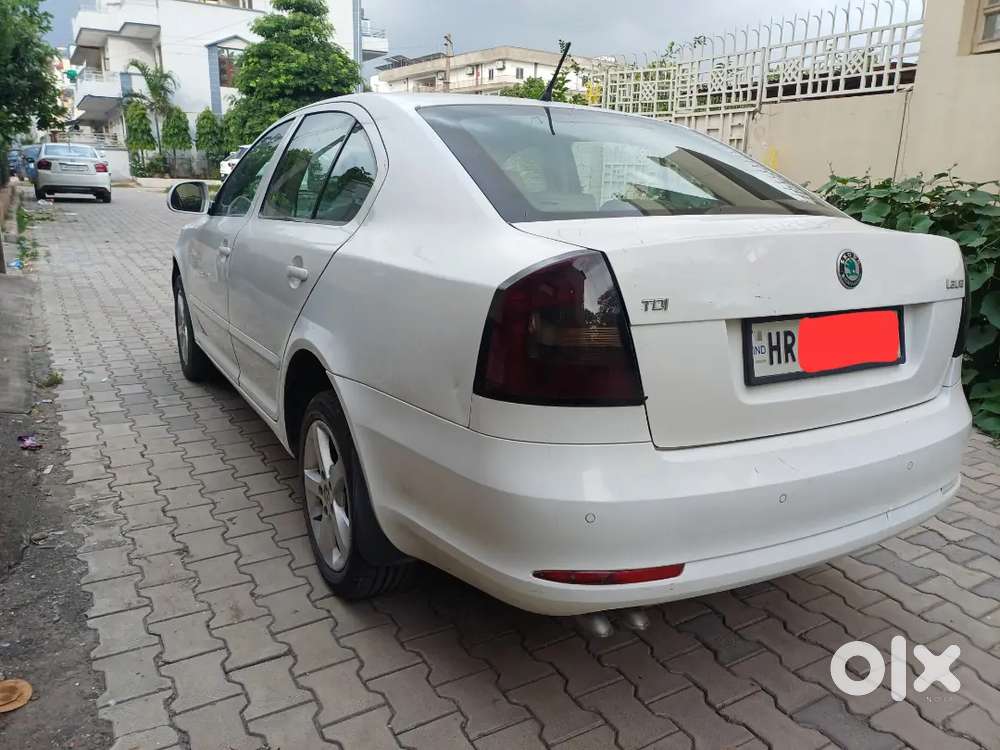 Skoda Laura Tdi 2011 Model 2031 Tak Valid  B2b Original
