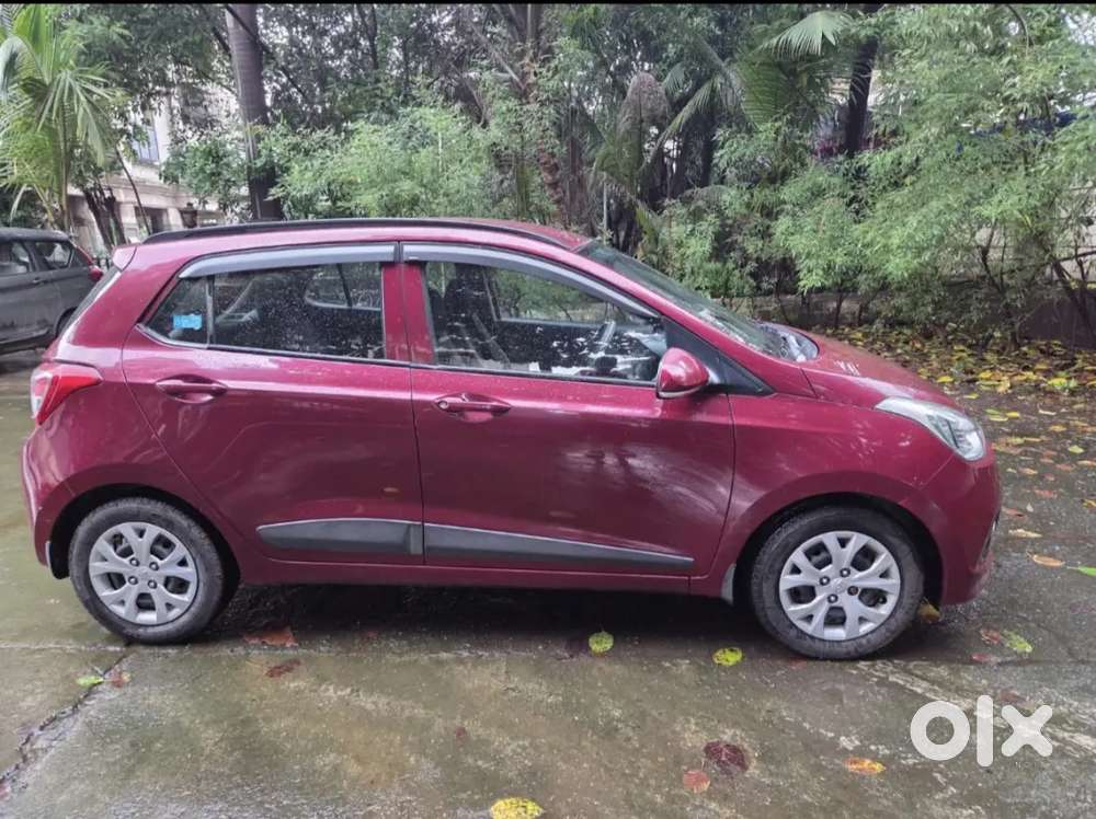 Hyundai Grand I10 Sportz 1.2 Petrol  Nov 2016  Only 31000 Km