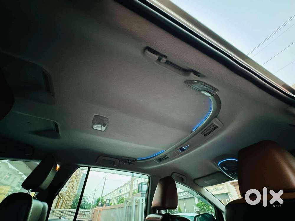 Toyota Innova Crysta 2.8 Zx At, 2018, Diesel