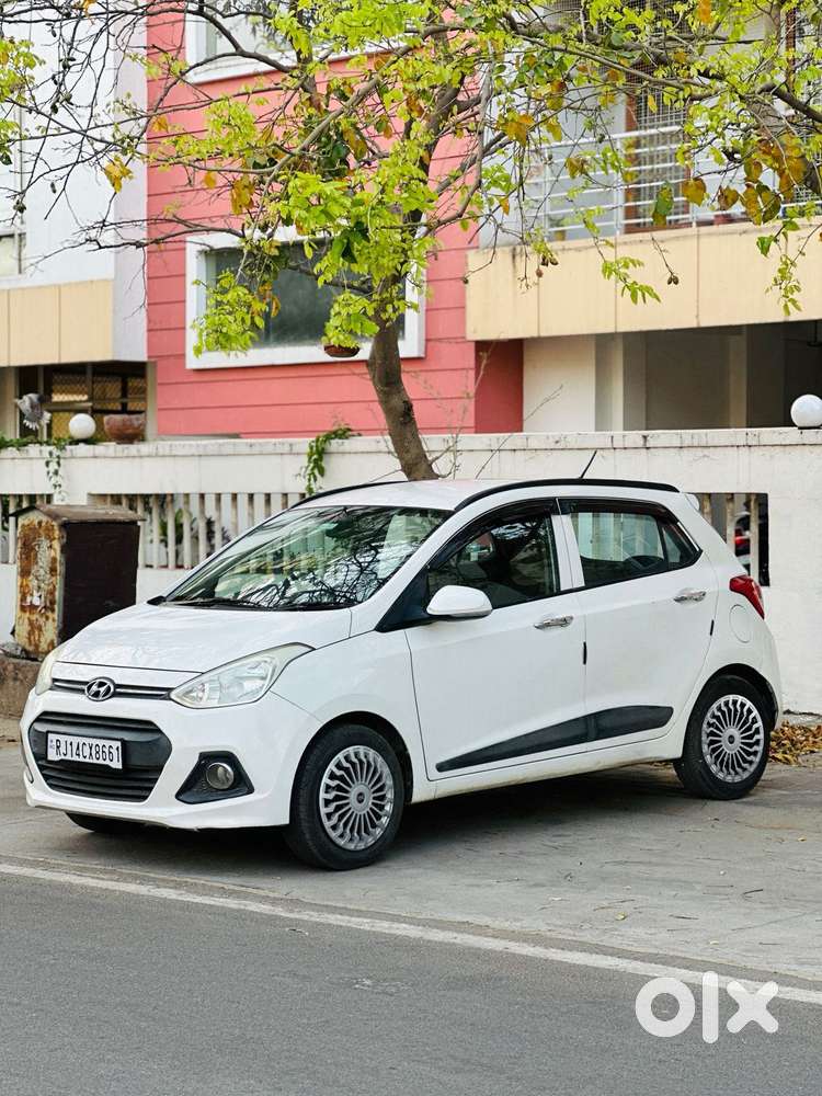 Hyundai Grand I10 Sportz 1.1 Crdi Limited Edition, 2015, Petrol