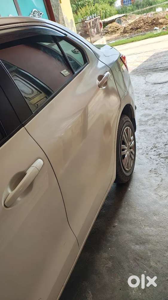 Maruti Suzuki Dzire 2017 Diesel Well Maintained