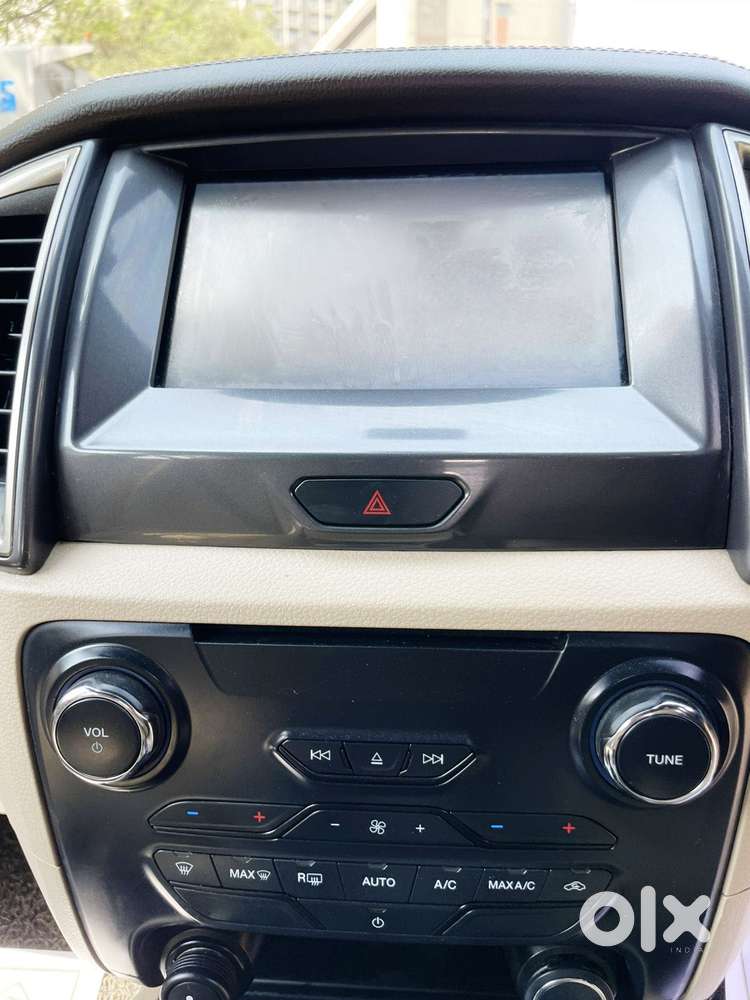 Ford Endeavour 2.2 Titanium At 4x2, 2016, Diesel