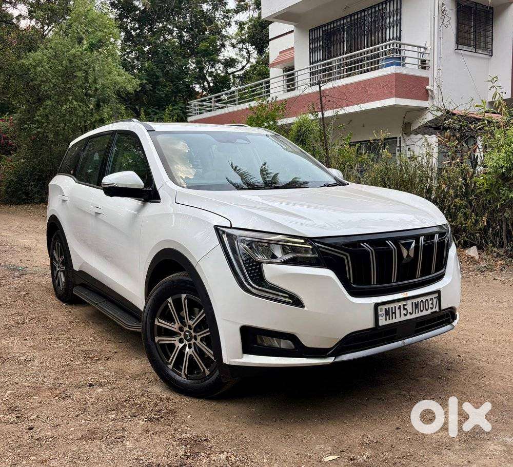 Mahindra Xuv700 2.2 Ax 7 Diesel At Luxury Pack Str Awd, 2022, Diesel