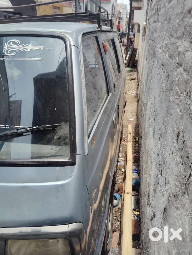 Maruti Suzuki Omni 2006