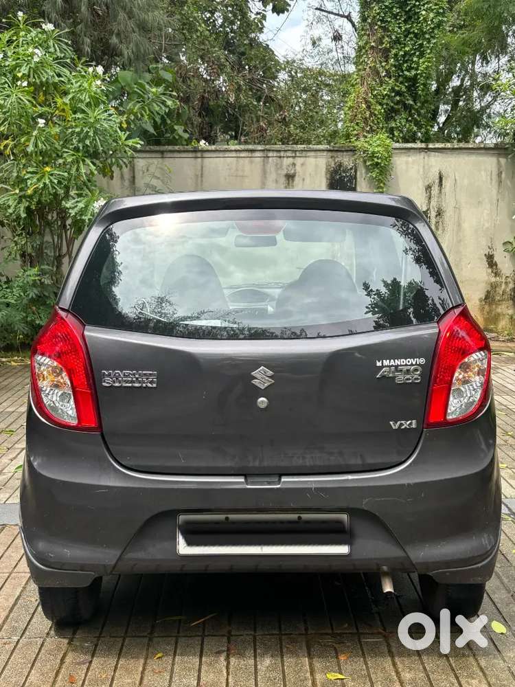 Maruti Suzuki Alto 800 Petrol 
32800 Km Driven Good & Well Condition