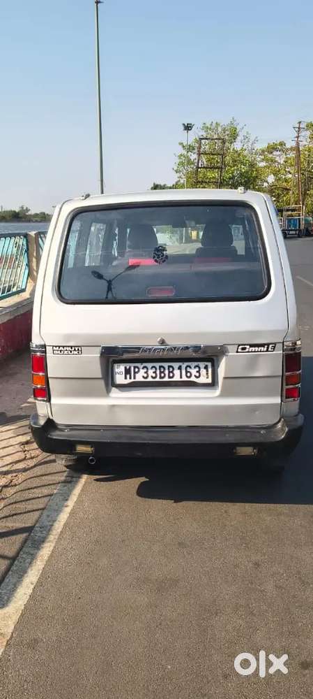 Maruti Suzuki Omni 2014