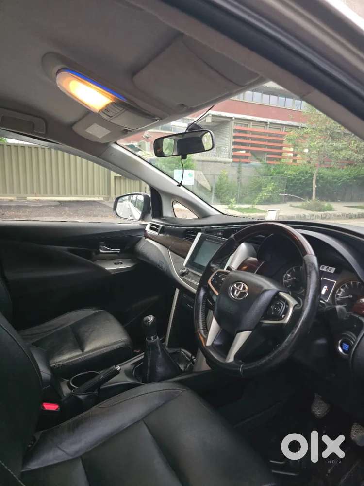 Toyota Innova Crysta, 2016, Diesel