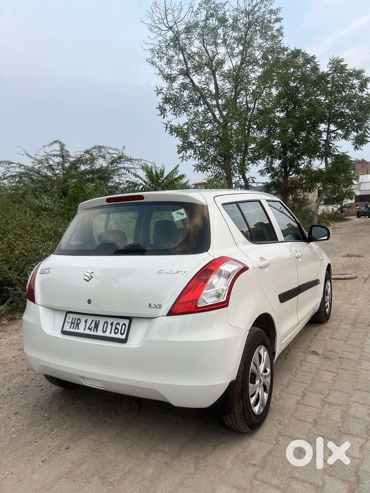 Maruti Suzuki Swift 1.2 Lxi (o), 2017, Cng & Hybrids
