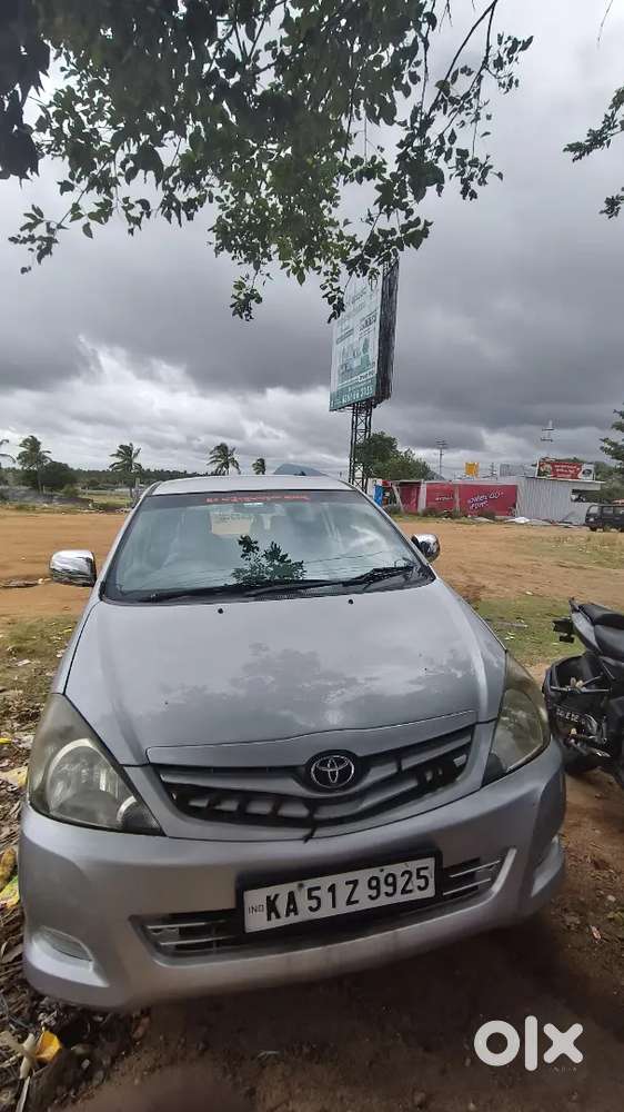 Toyota Innova Diesel 2.5 Manual 2010