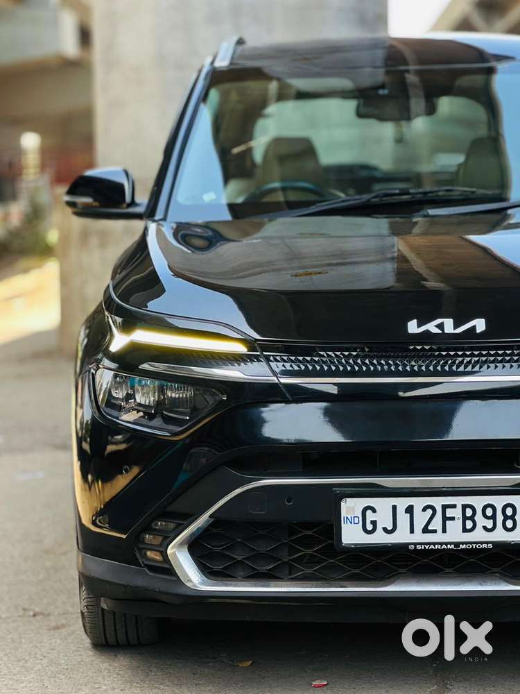 Kia Carens 1.5 Luxury Plus Diesel 6 Str, 2022, Diesel